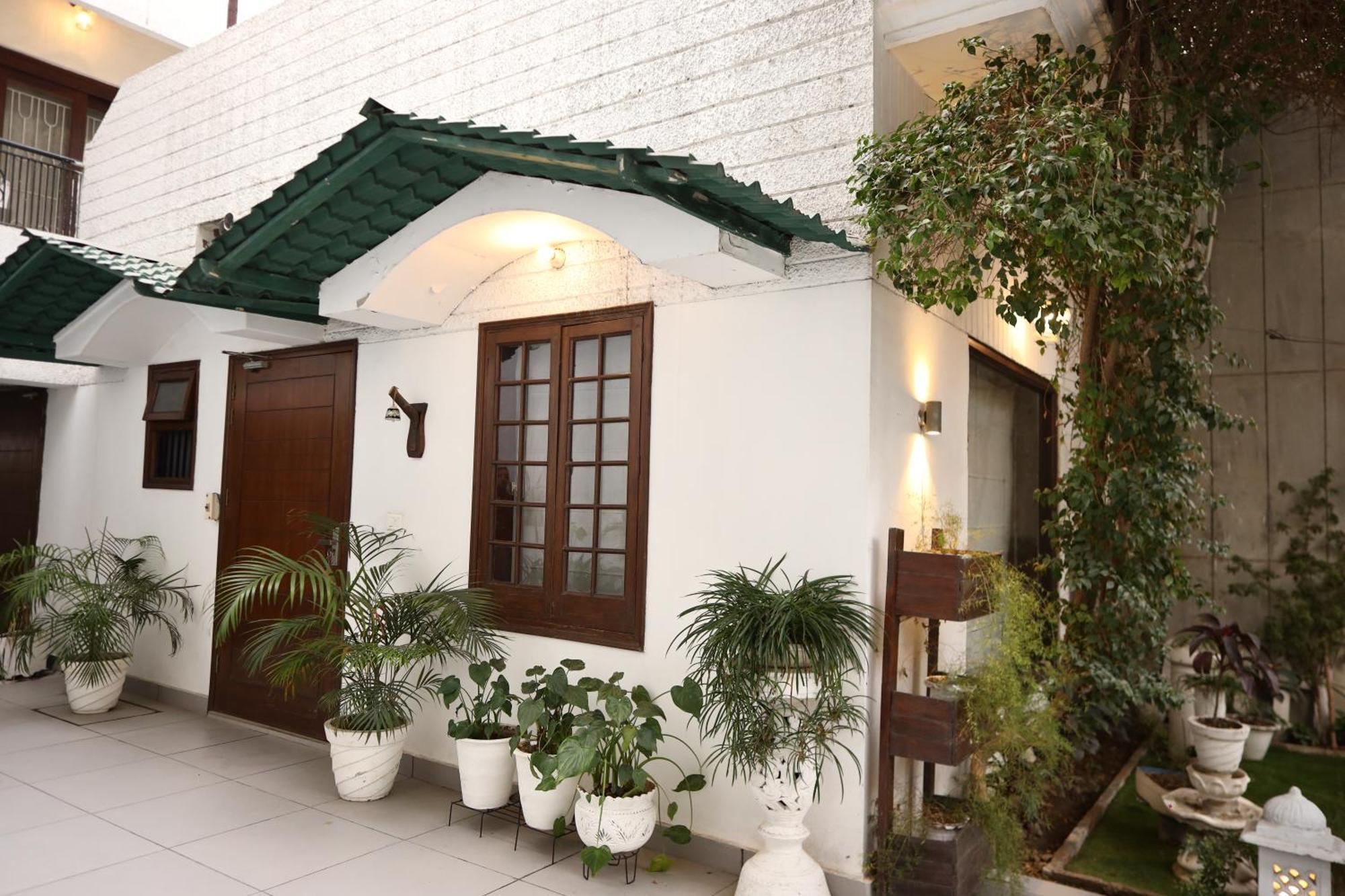 The Bougainvillea Bed & Breakfast Amritsar Exterior photo
